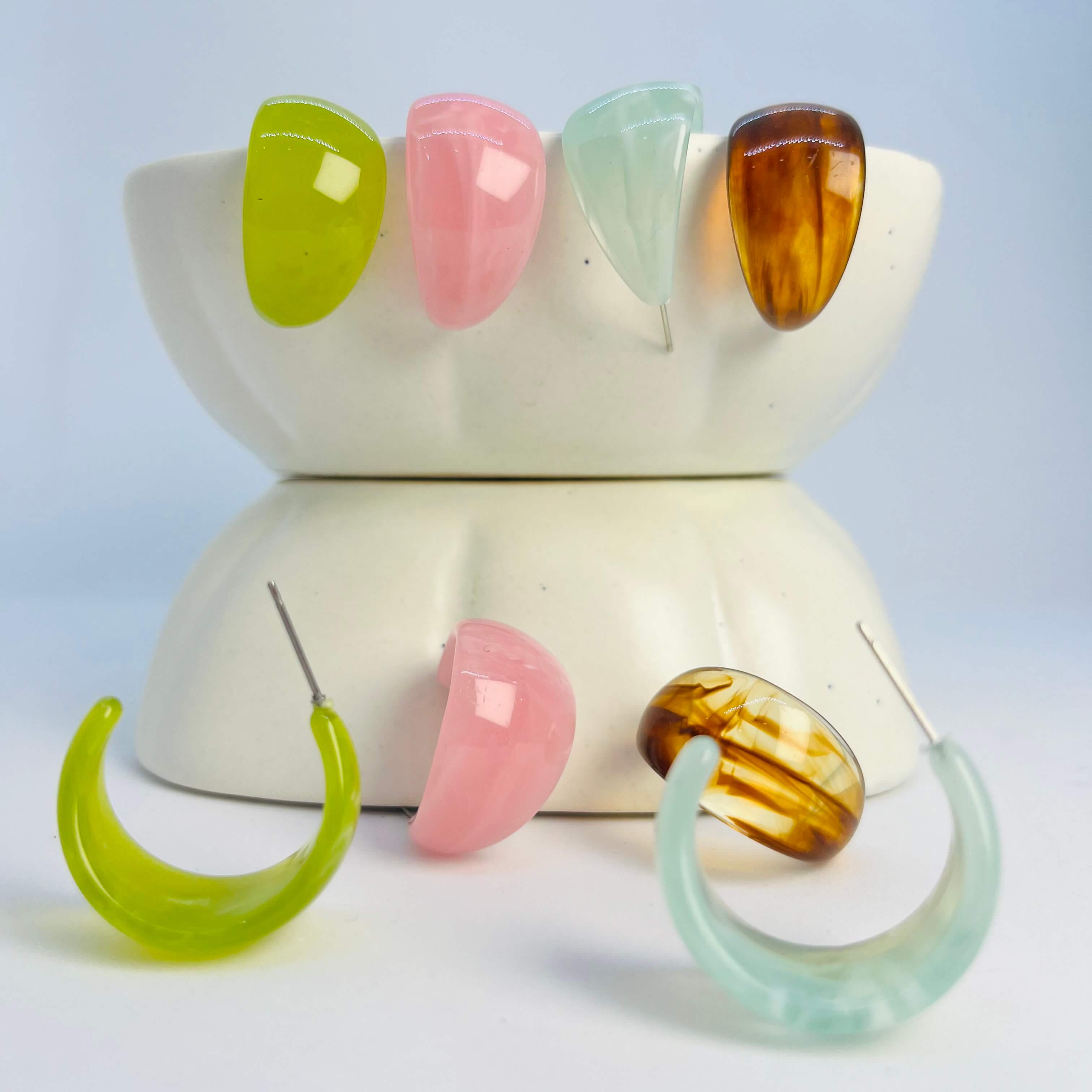 ACRYLIC BIGG BULGING HOOPS PASTEL