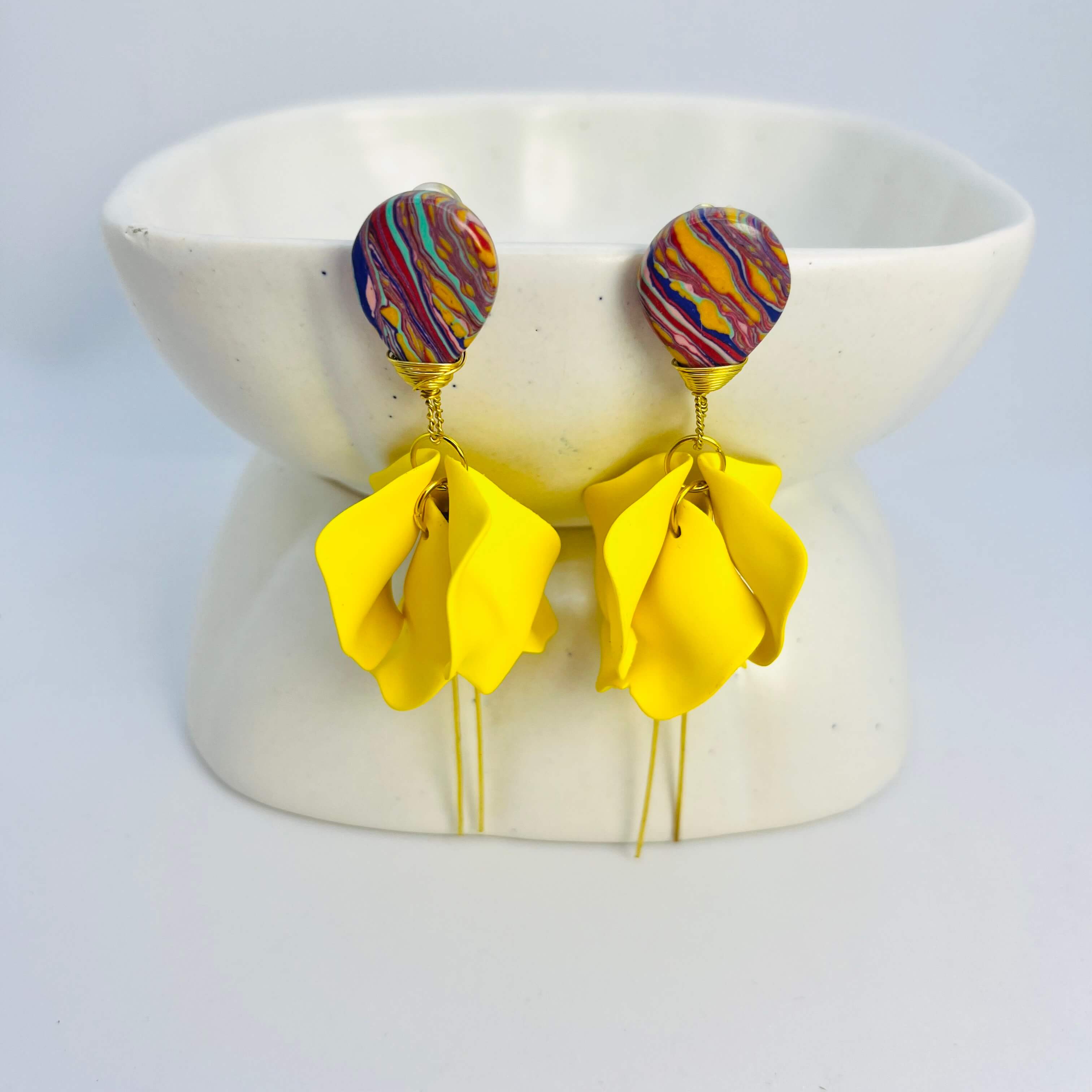 TEARDROP WIREWRAP PETALS (YELLOW) - GOLDEN