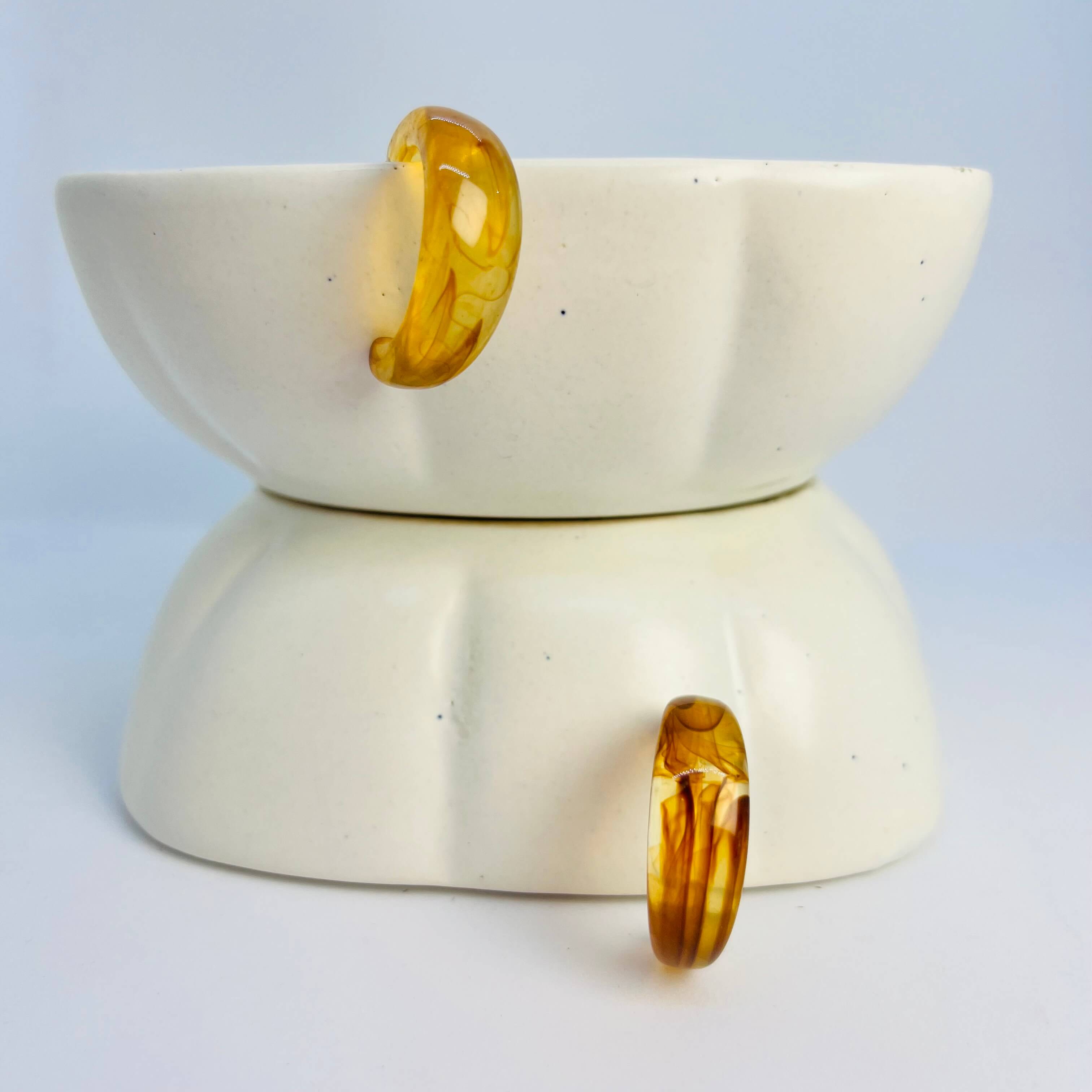 ACRYLIC NOT-SO-BIG BULGING HOOPS (BROWN) - SILVER