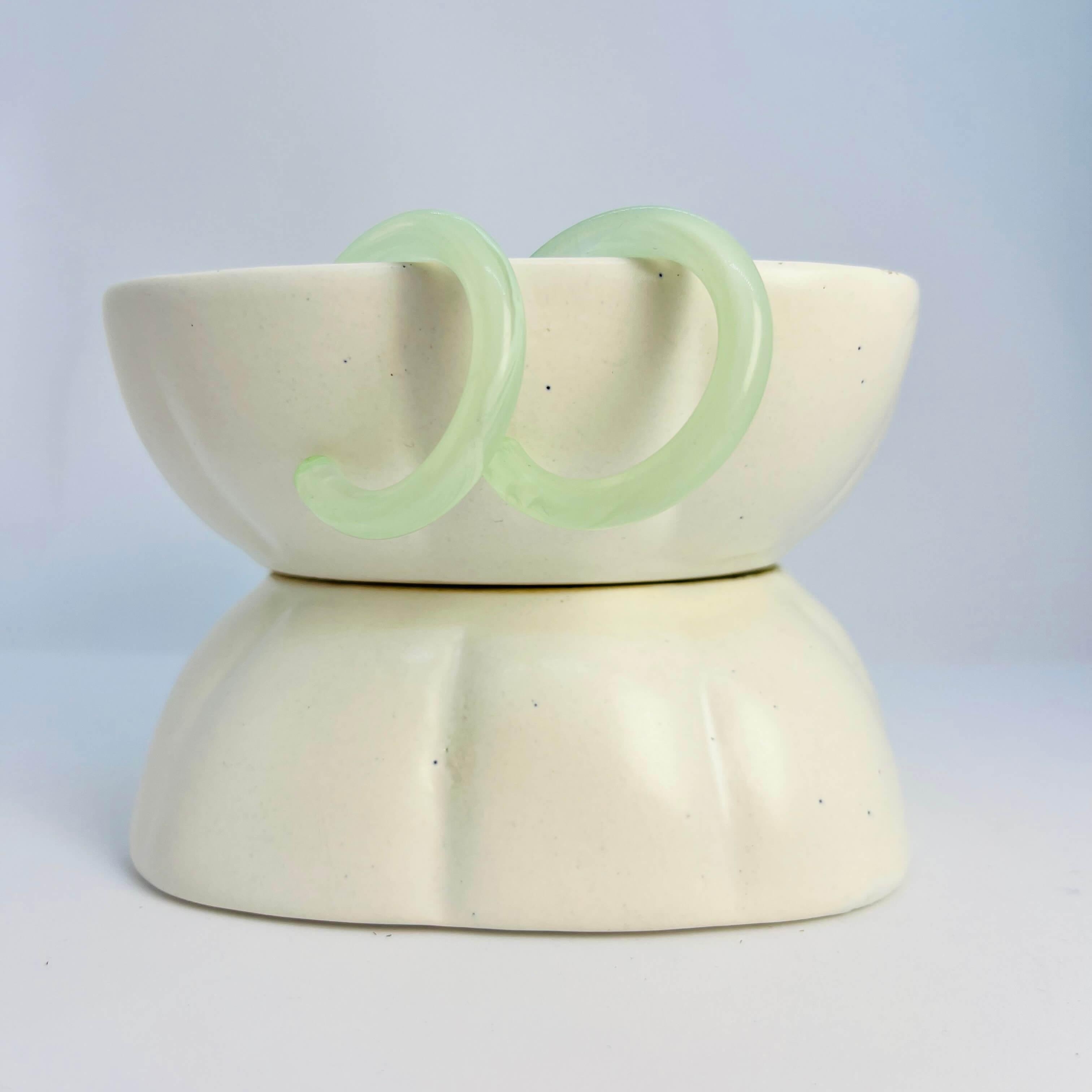 ACRYLIC SLIM PASTEL HOOPS (TURQUOISE) - SILVER