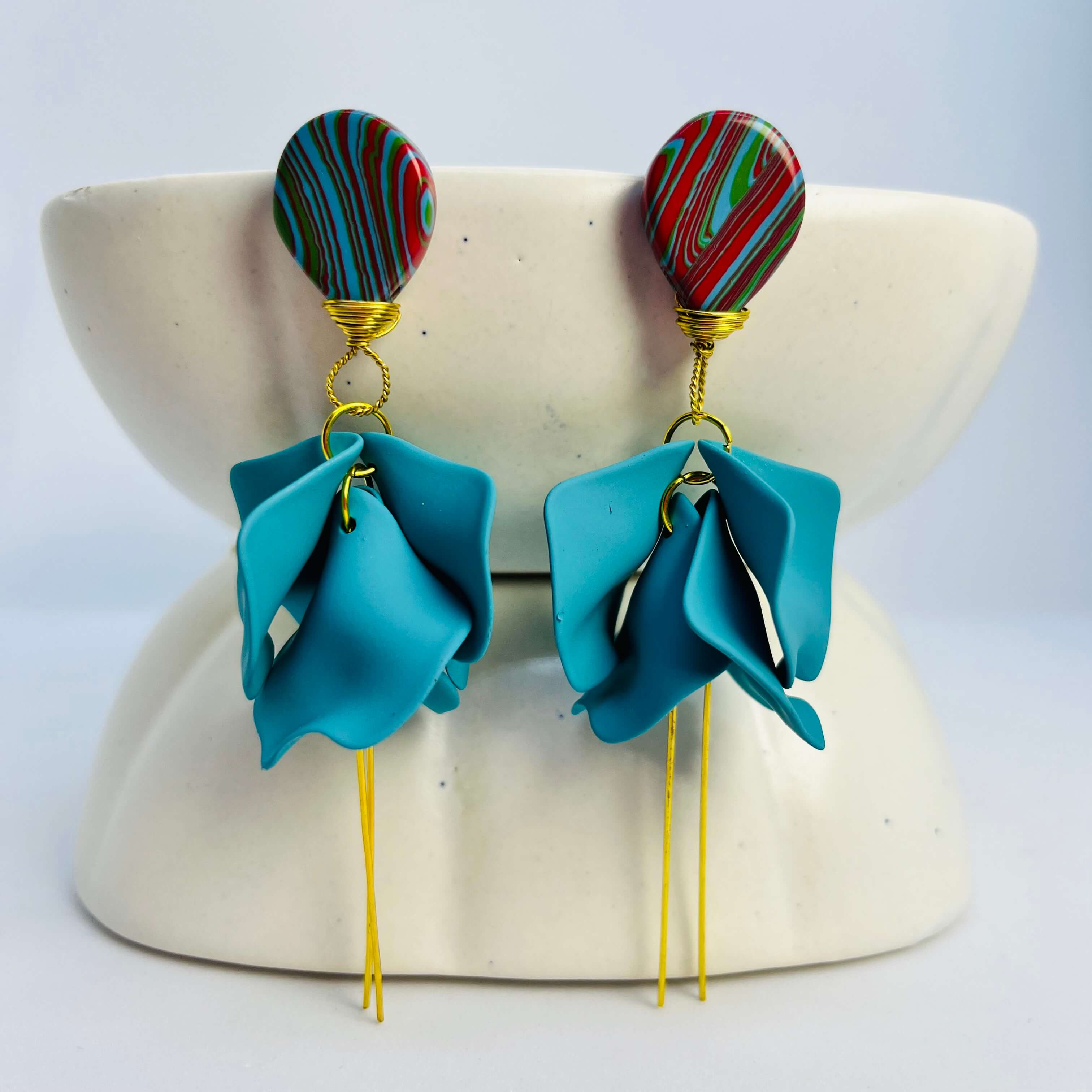 TEARDROP WIREWRAP PETALS (BLUE) - GOLDEN